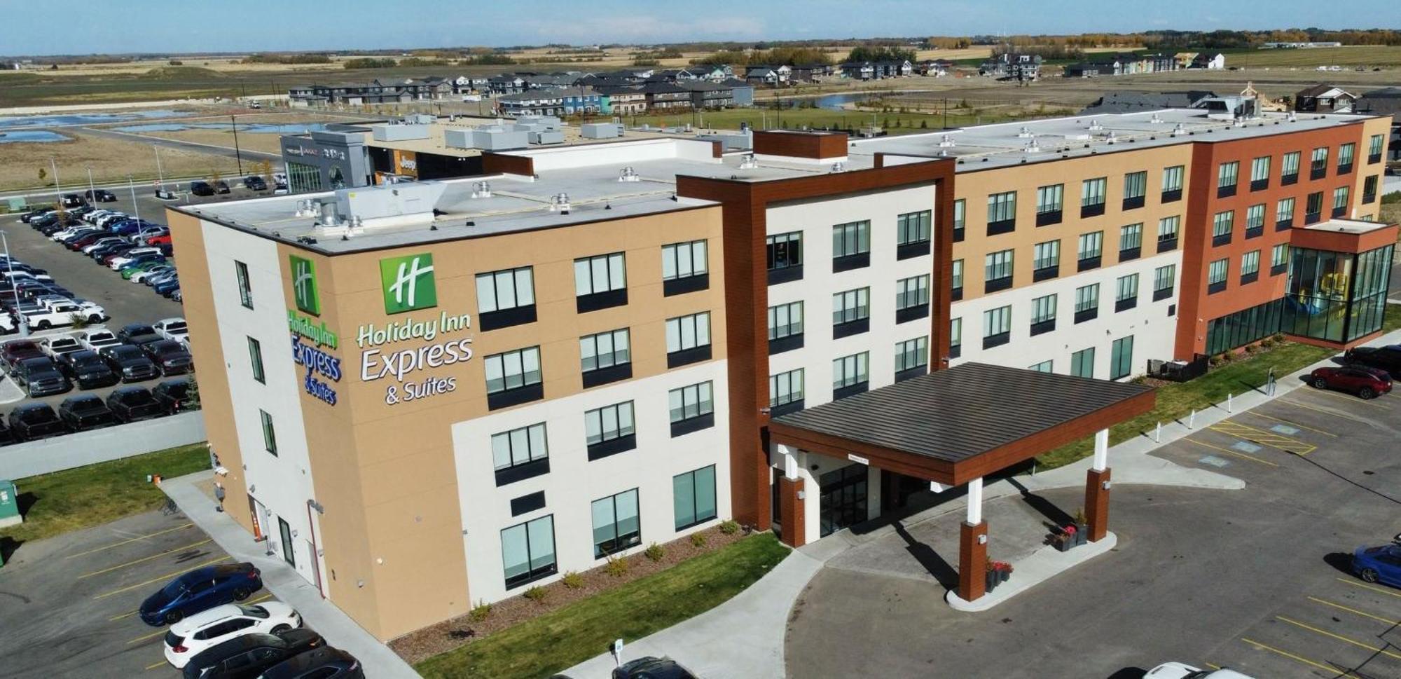 Holiday Inn Express & Suites Edmonton N - St Albert By Ihg Saint Albert Exterior foto